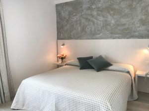 Hotel Restaurant Bon Retorn
