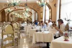 Duran Hotel & Restaurant